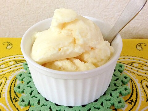 パイナップル缶☆簡単アイスクリーム